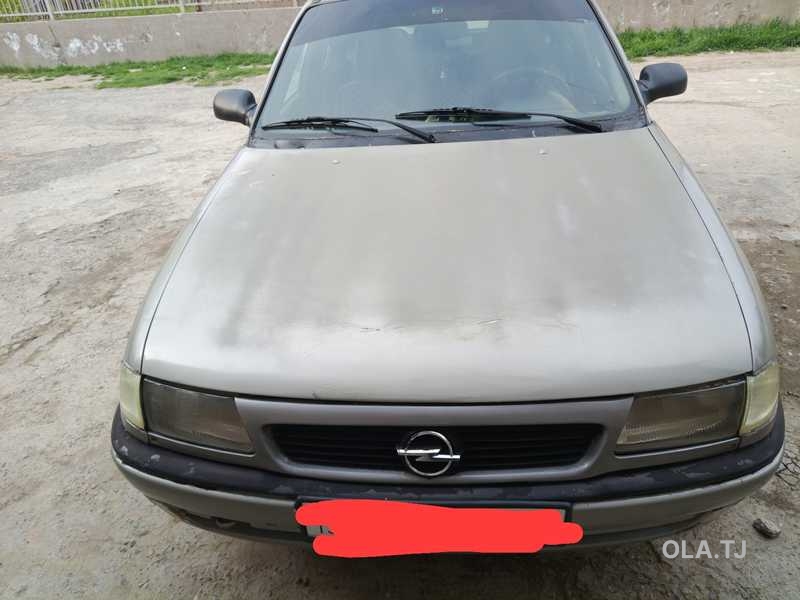 Opel Astra F,  1995
