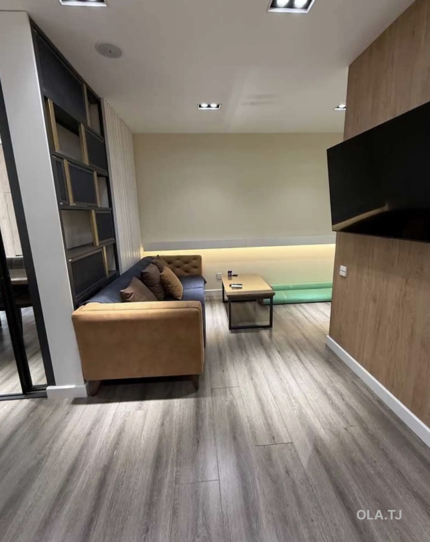 1 комнатная квартира, 10 этаж, 42 м²