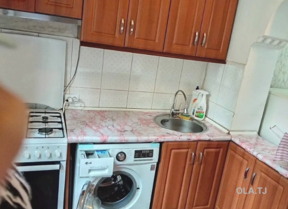 2 комнатная квартира, 2 этаж, 70 м²
