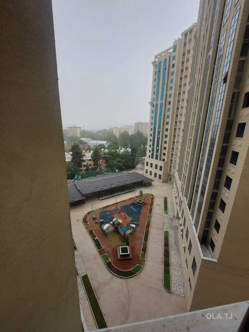 2 комнатная квартира, 8 этаж, 69 м²