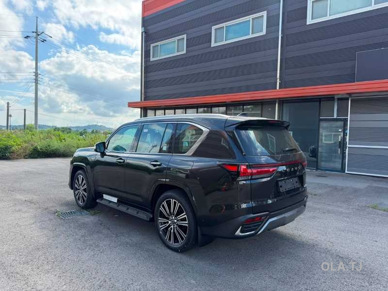 Lexus LX,  2026
