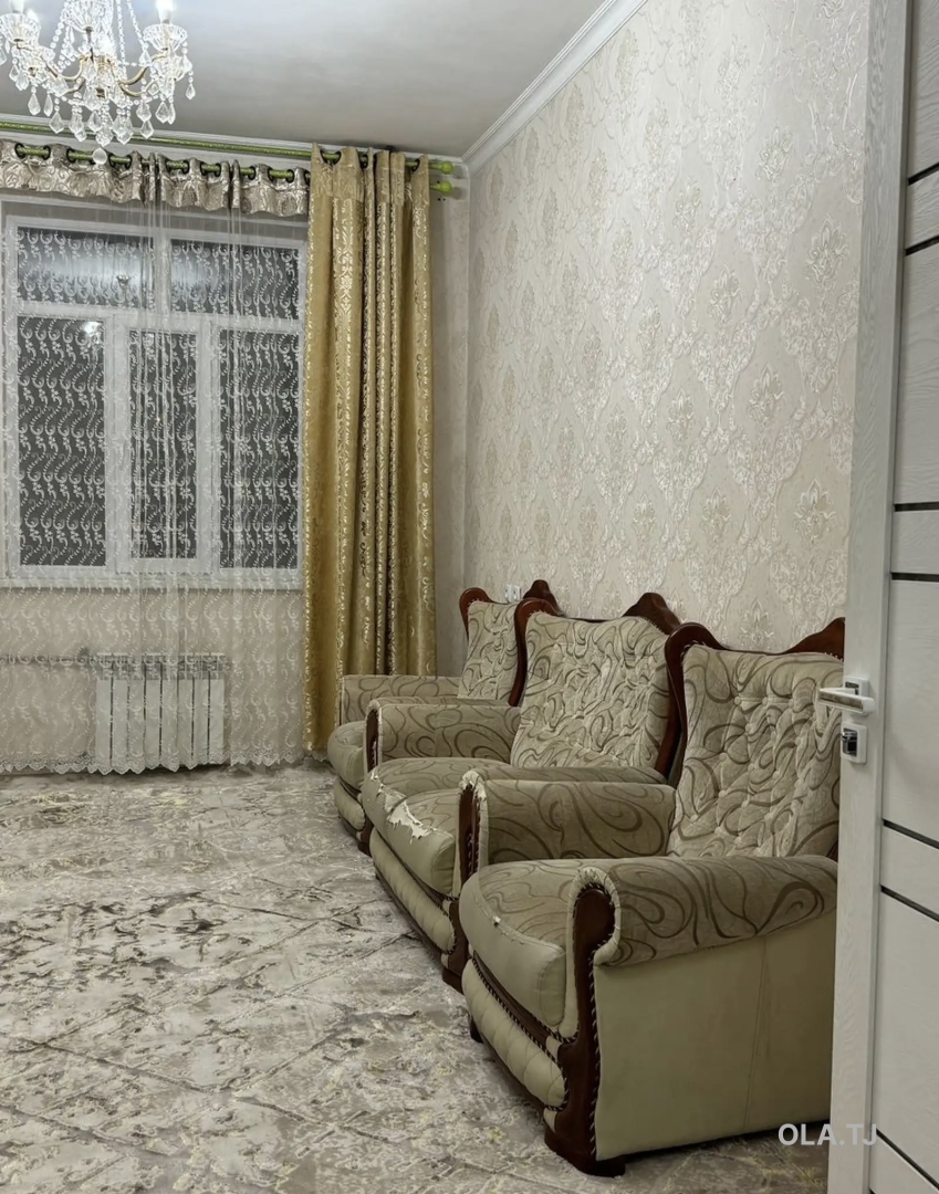 3 комнатная квартира, 3 этаж, 100 м²