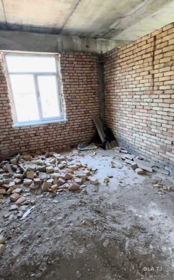 3 комнатная квартира, 3 этаж, 82 м²