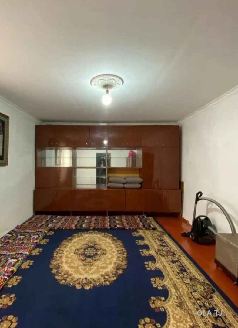 6 комнатная квартира, 2 этаж, 150 м²