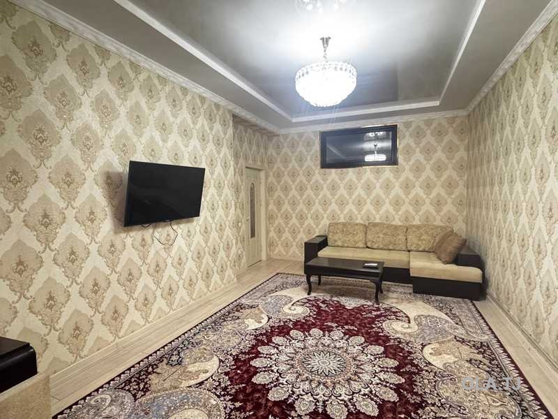 3 комнатная квартира, 9 этаж, 130 м²