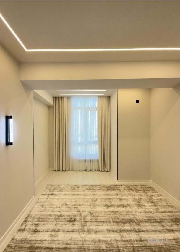 3 комнатная квартира, 14 этаж, 91 м²