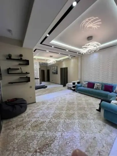 3 комнатная квартира, 2 этаж, 82 м²