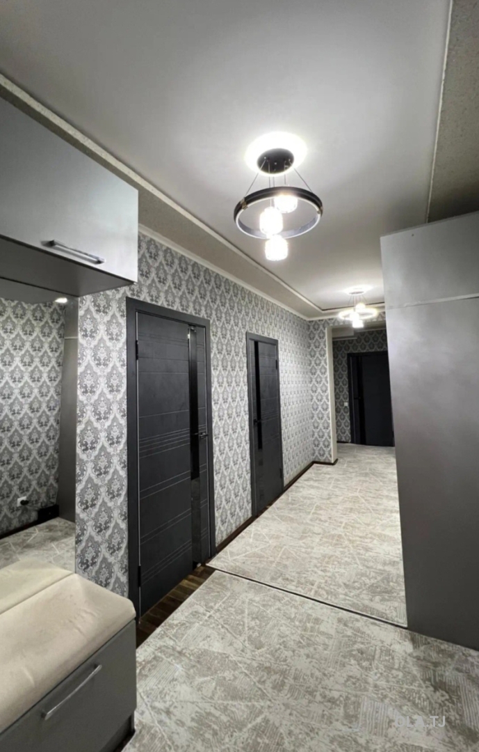 3 комнатная квартира, 10 этаж, 83 м²