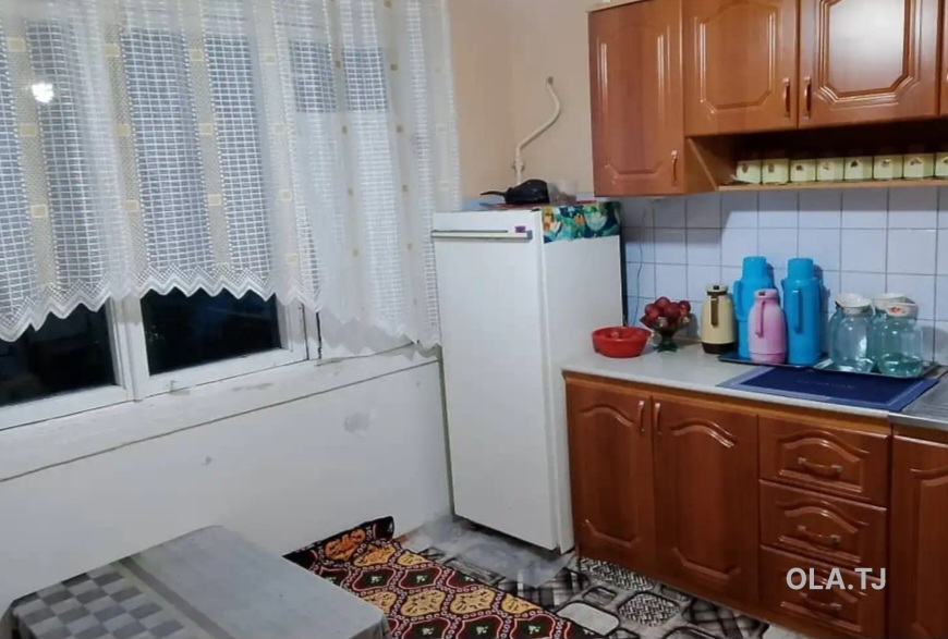 4 комнатная квартира, 3, 90 м²