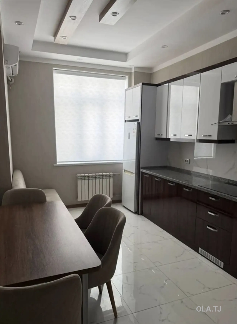 3 комнатная квартира, 4 этаж, 137 м²
