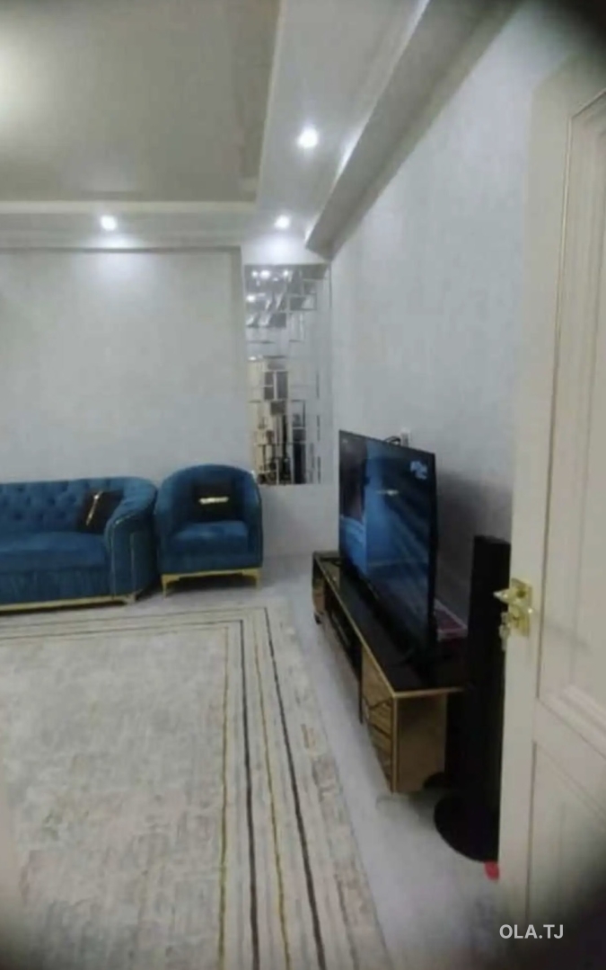 2 комнатная квартира, 2 этаж, 80 м²