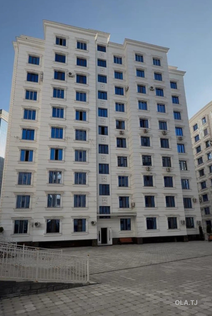 6 комнатная квартира, 16 этаж, 210 м²