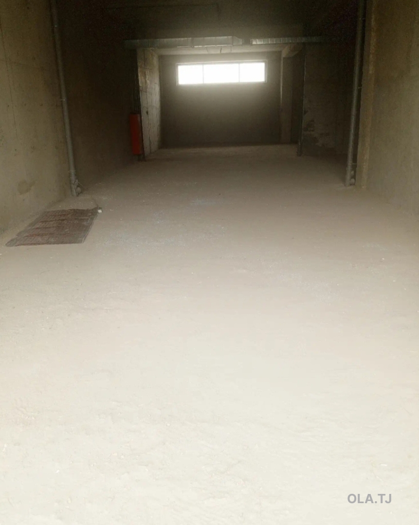 Офис в аренду, В бизнес-центре, 230 м²