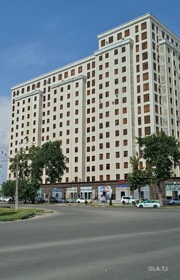 3 комнатная квартира, 8 этаж, 66 м²
