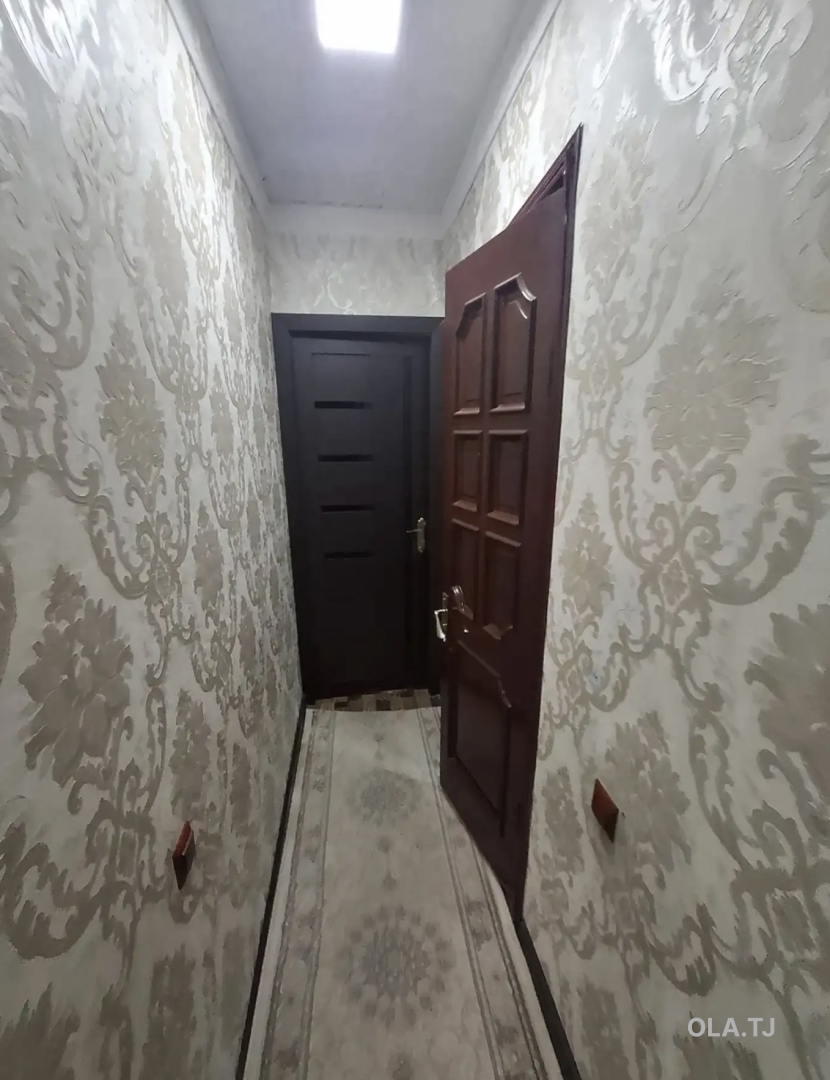 3 комнатная квартира, 2 этаж, 76 м²