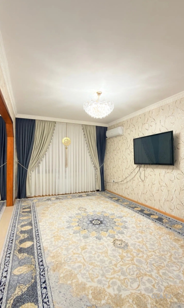 5 комнатная квартира, 4 этаж, 96 м²