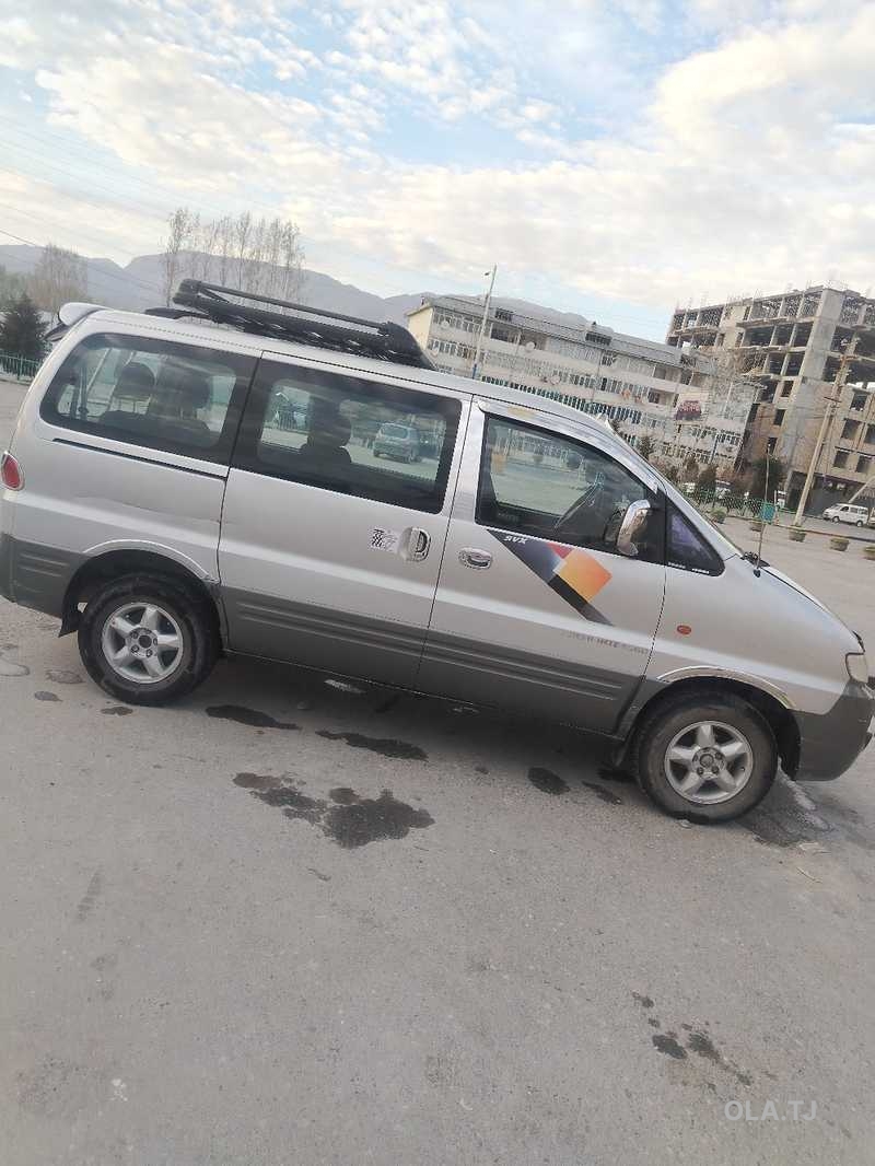 Hyundai Starex, 2002