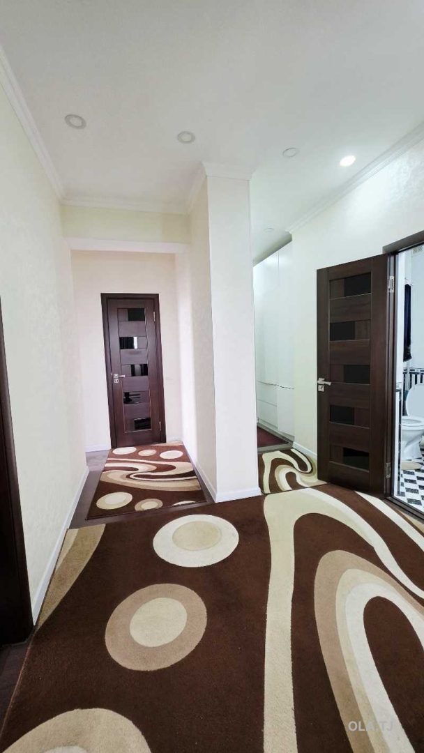 3 комнатная квартира, 10 этаж, 100 м²