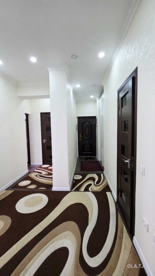 3 комнатная квартира, 10 этаж, 100 м²