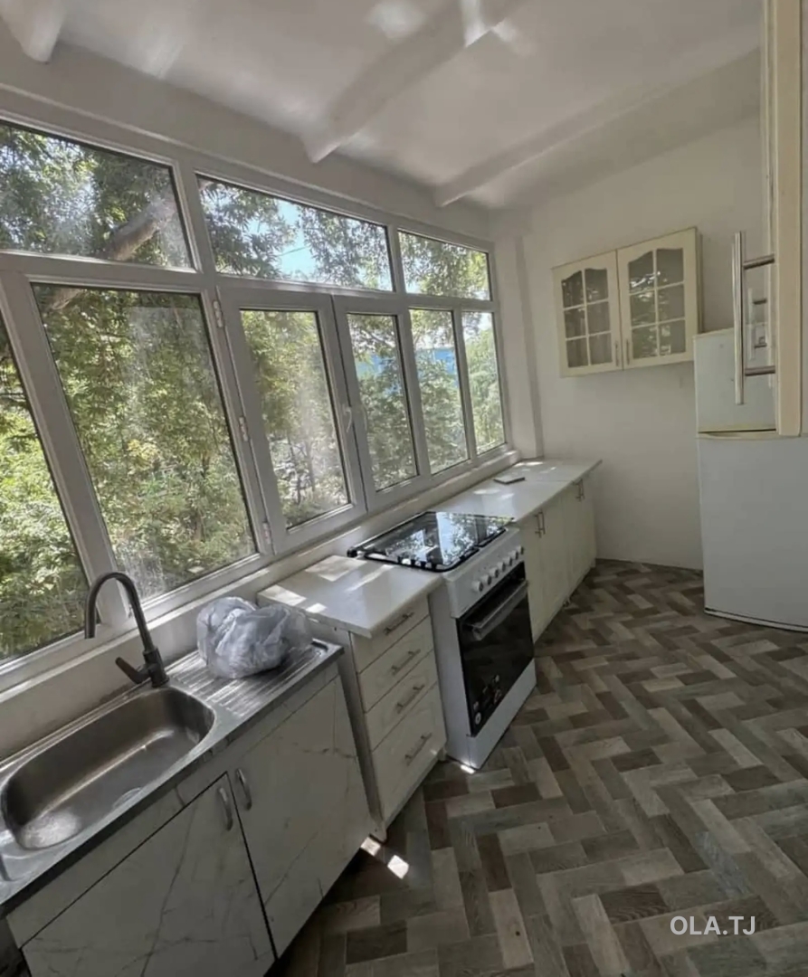 3 комнатная квартира, 3 этаж, 50 м²
