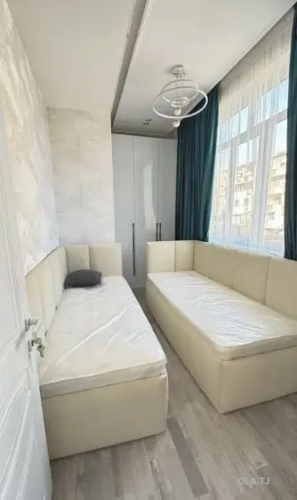 3 комнатная квартира, 2 этаж, 70 м²