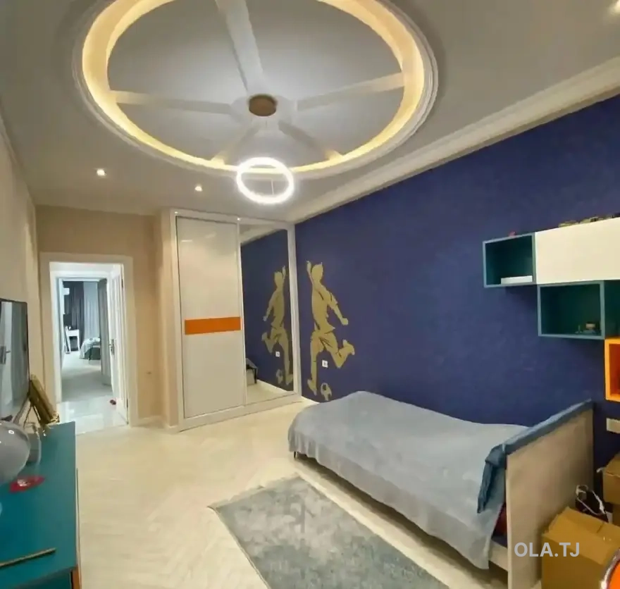 2 комнатная квартира, 2 этаж, 77м²
