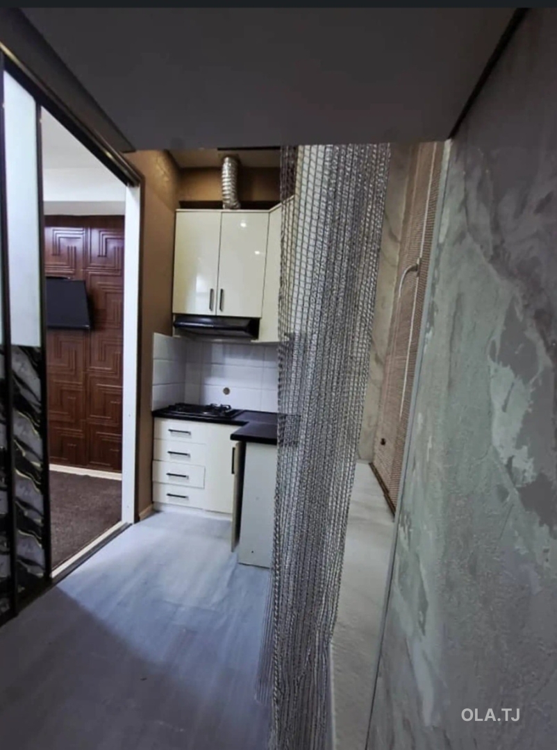 3 комнатная квартира, 1 этаж, 91 м²