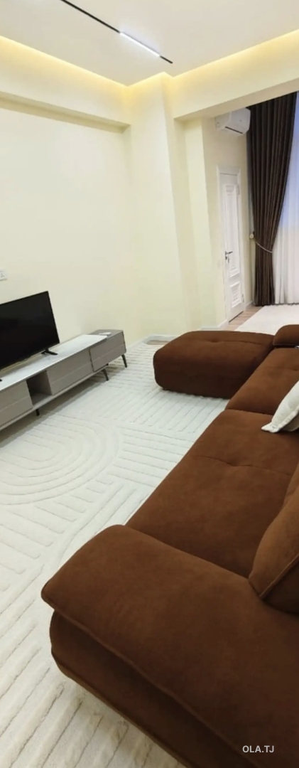 2 комнатная квартира, 4 этаж,