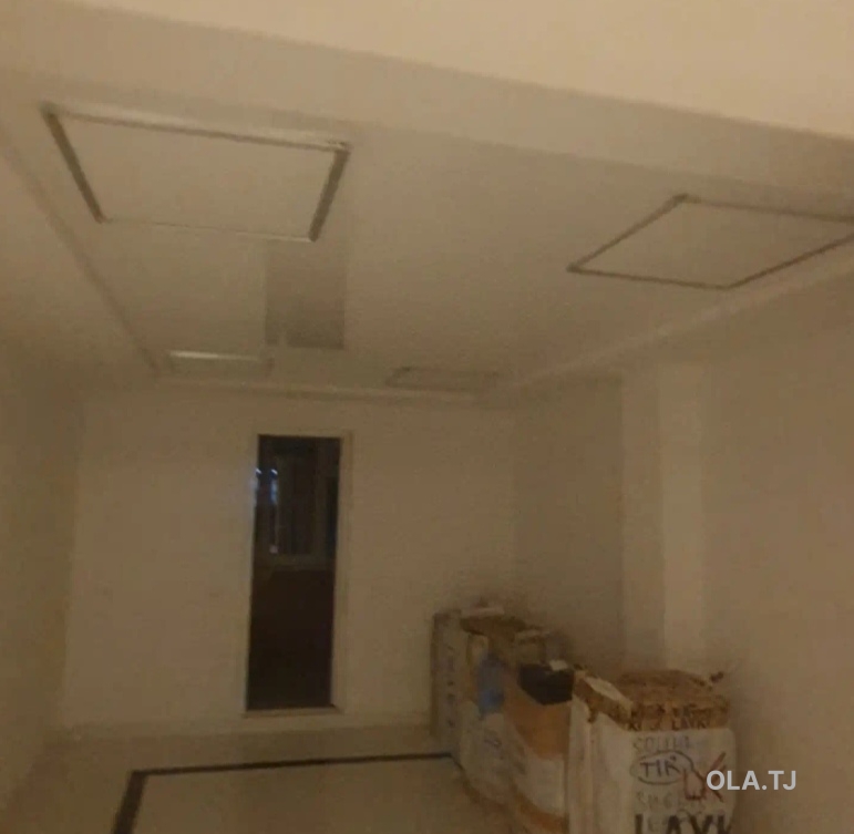 Офис в аренду, В бизнес-центре, 1 м²