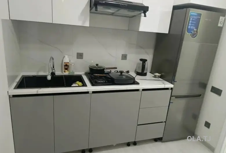 3 комнатная квартира, Цокольный этаж, 54 м²