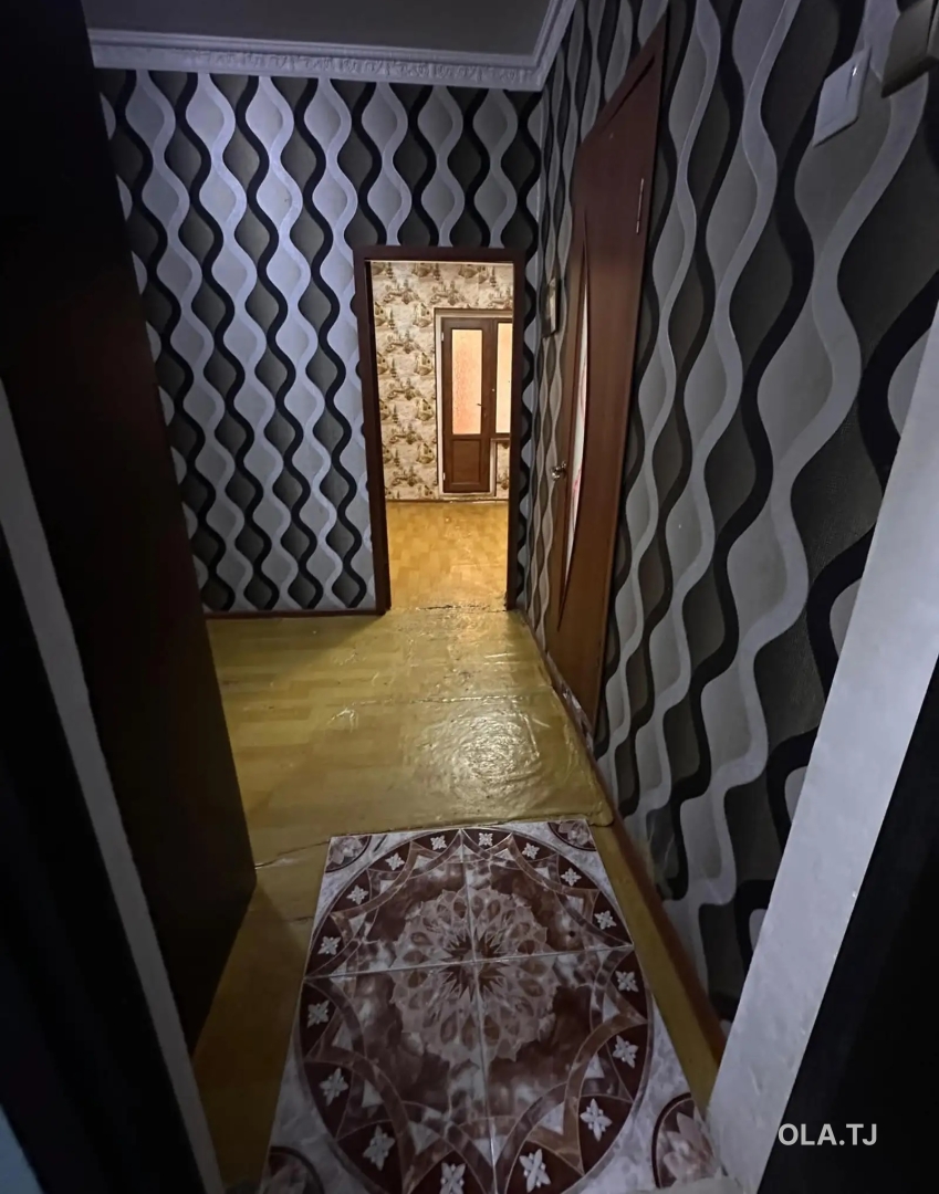 3 комнатная квартира, 6 этаж, 70 м²