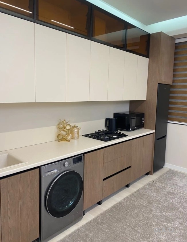 2 комнатная квартира, 2 этаж, 60 м²