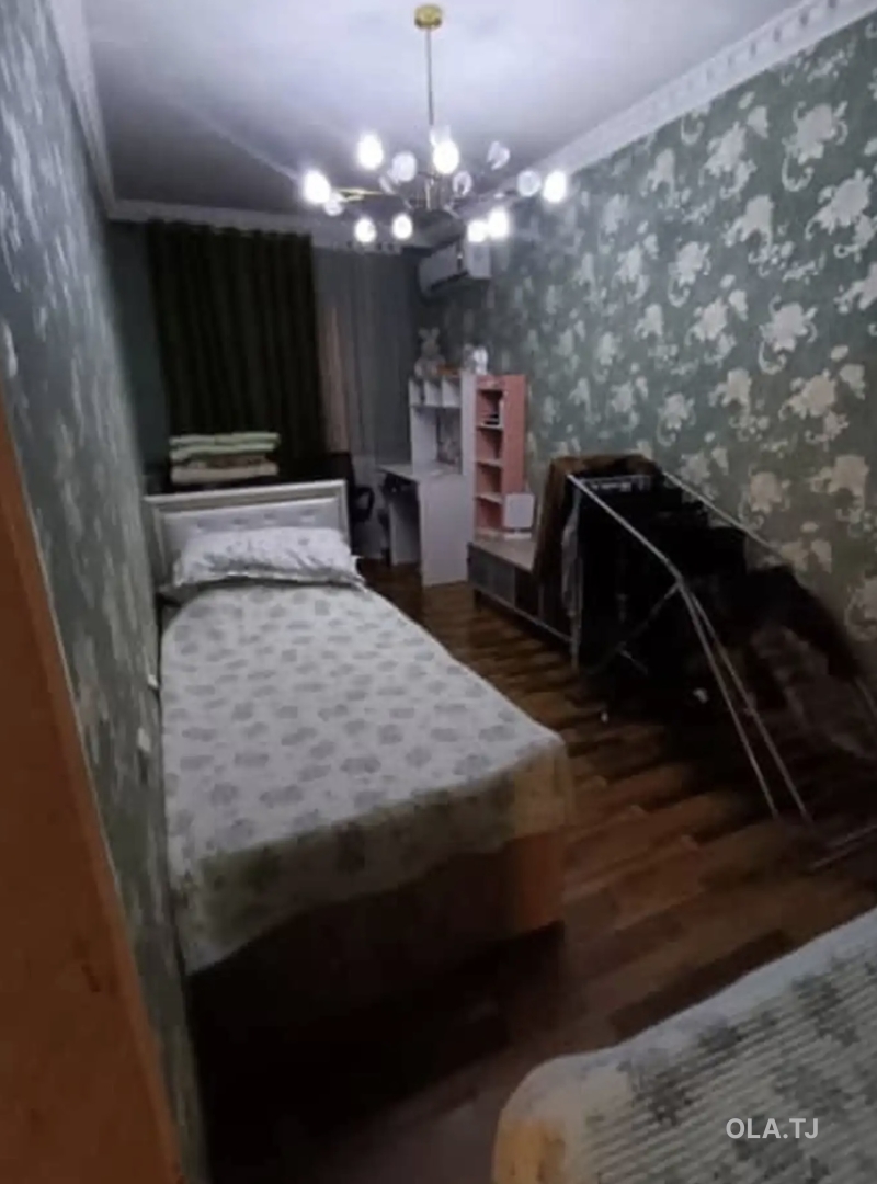3 комнатная квартира, 3 этаж, 90 м²