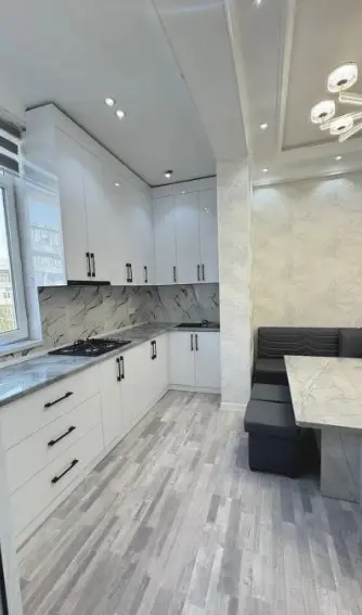 3 комнатная квартира, 2 этаж, 70 м²