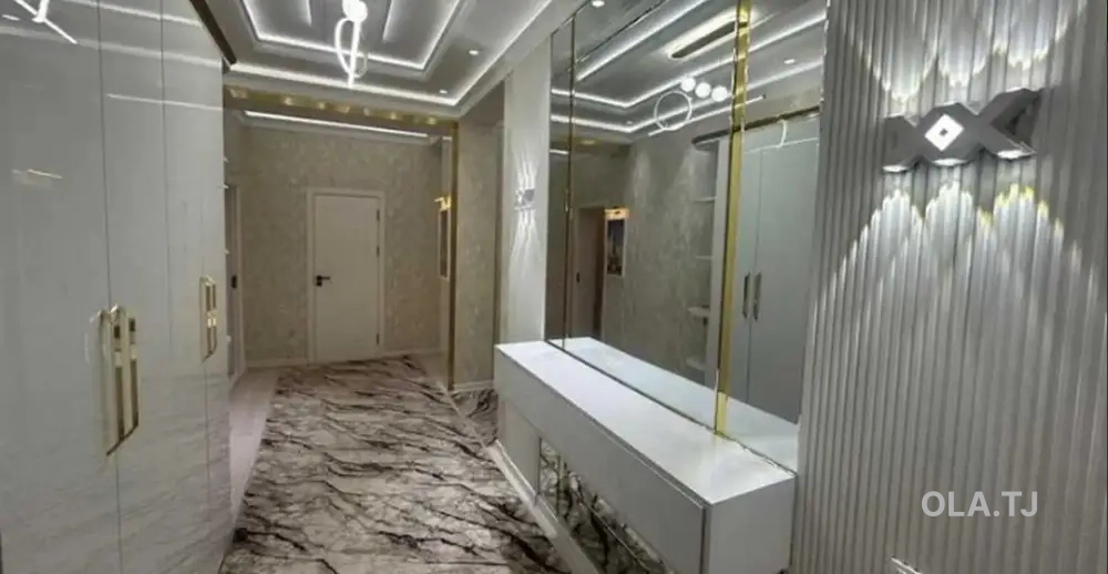 3 комнатная квартира, 3 этаж, 120 м²