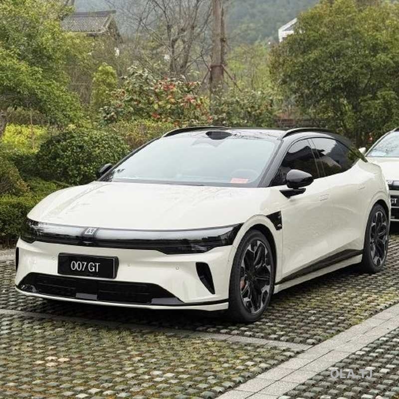 Zeekr 007,  2026