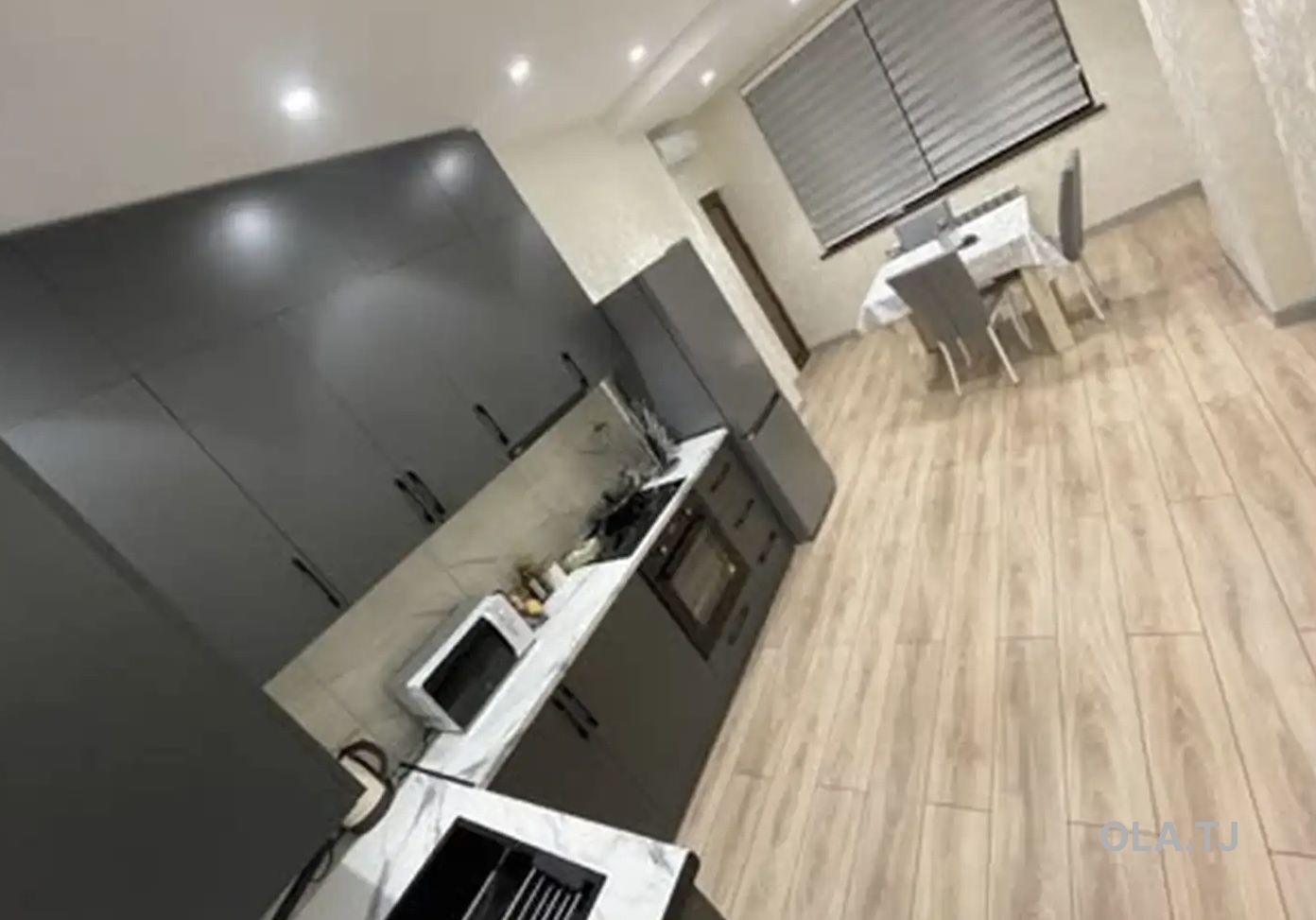 1 комнатная квартира, 4 этаж, 77 м²