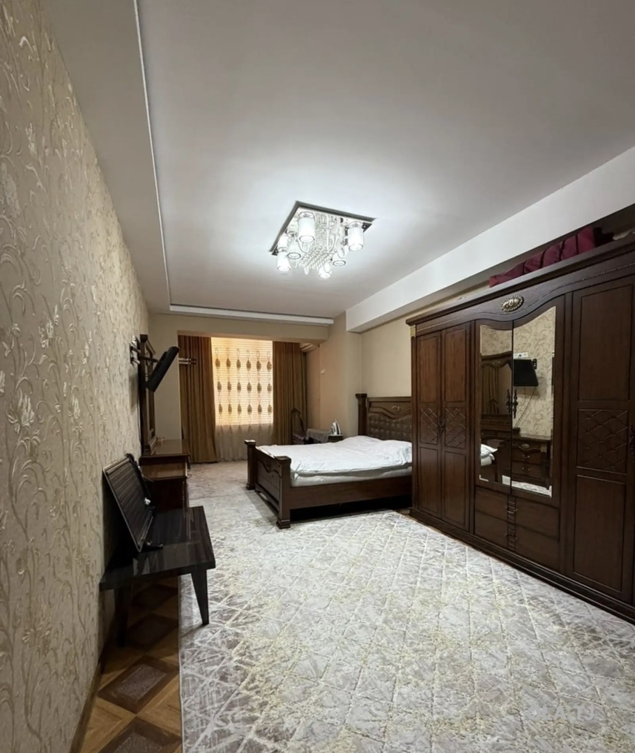 3 комнатная квартира, 10 этаж, 120 м²