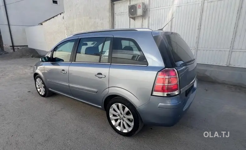 Opel Zafira,  2006