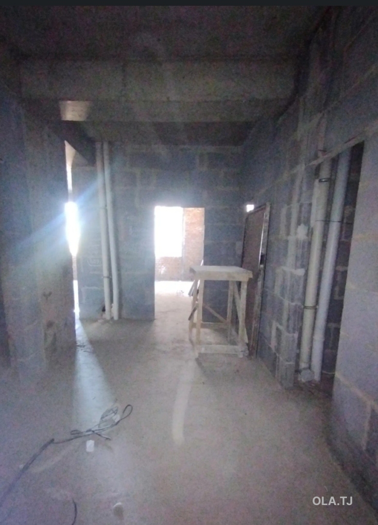 3 комнатная квартира, 3 этаж, 84 м²