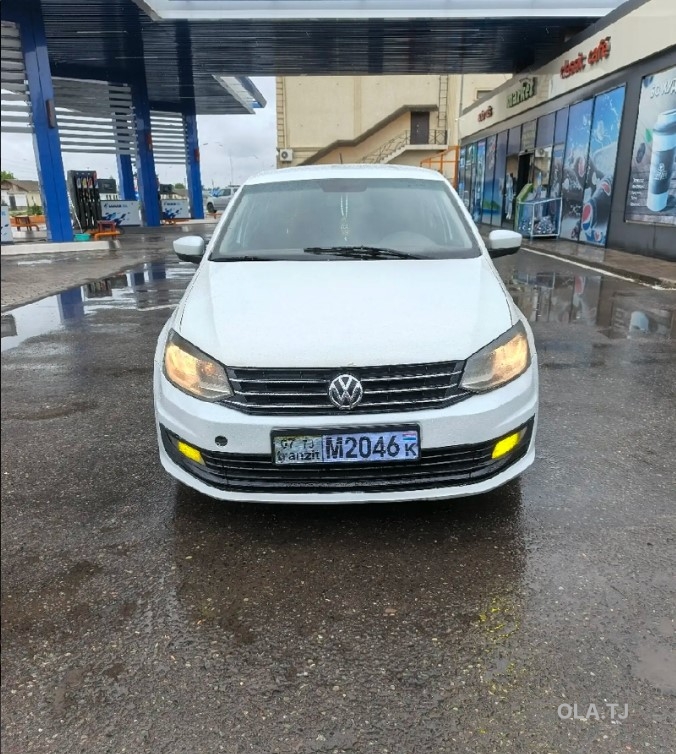 Volkswagen Polo,  2019
