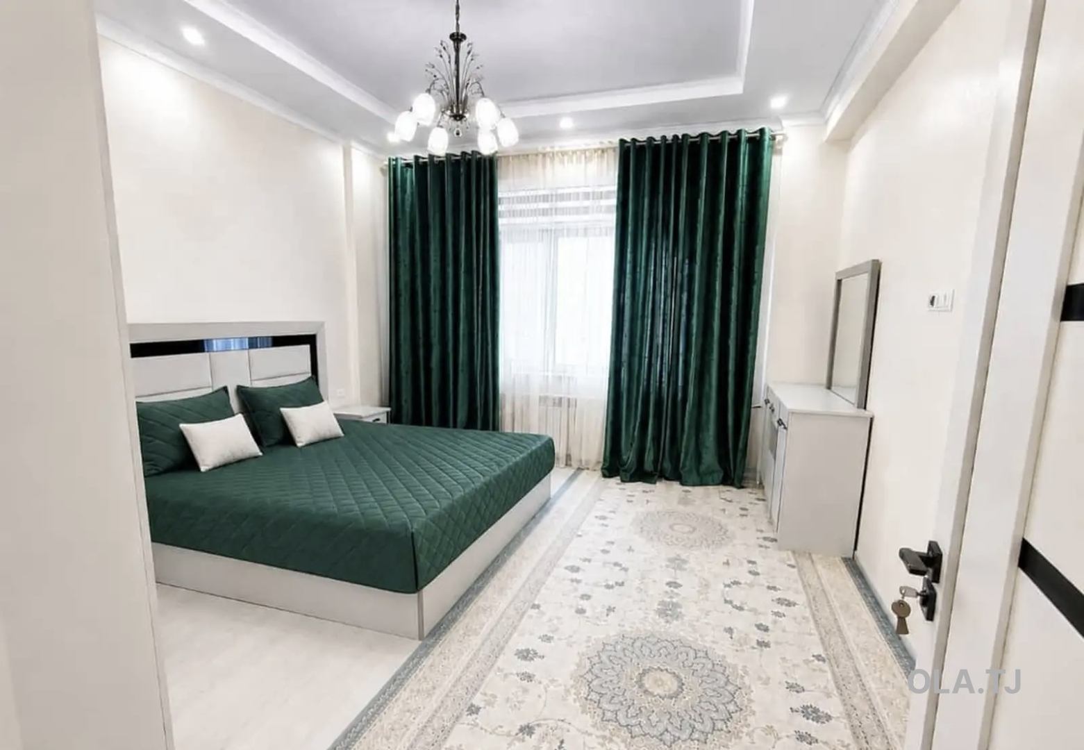 2 комнатная квартира, 8 этаж, 77 м²