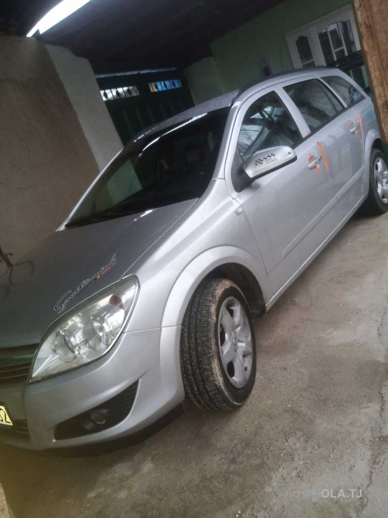 Opel Astra H,  2008