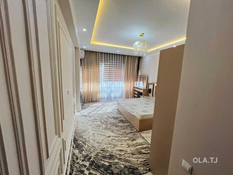 2 комнатная квартира, 10 этаж, 150 м²