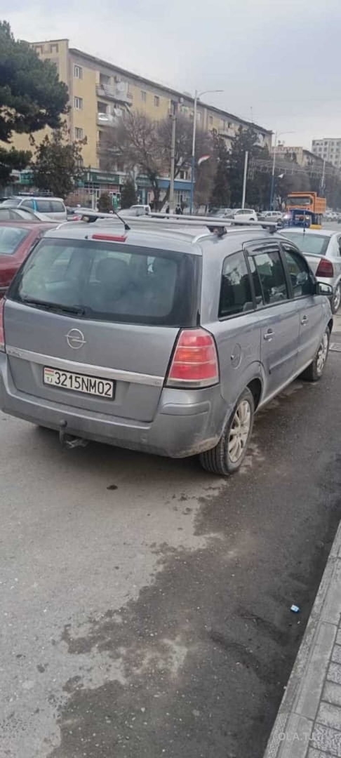 Opel Zafira,  2008