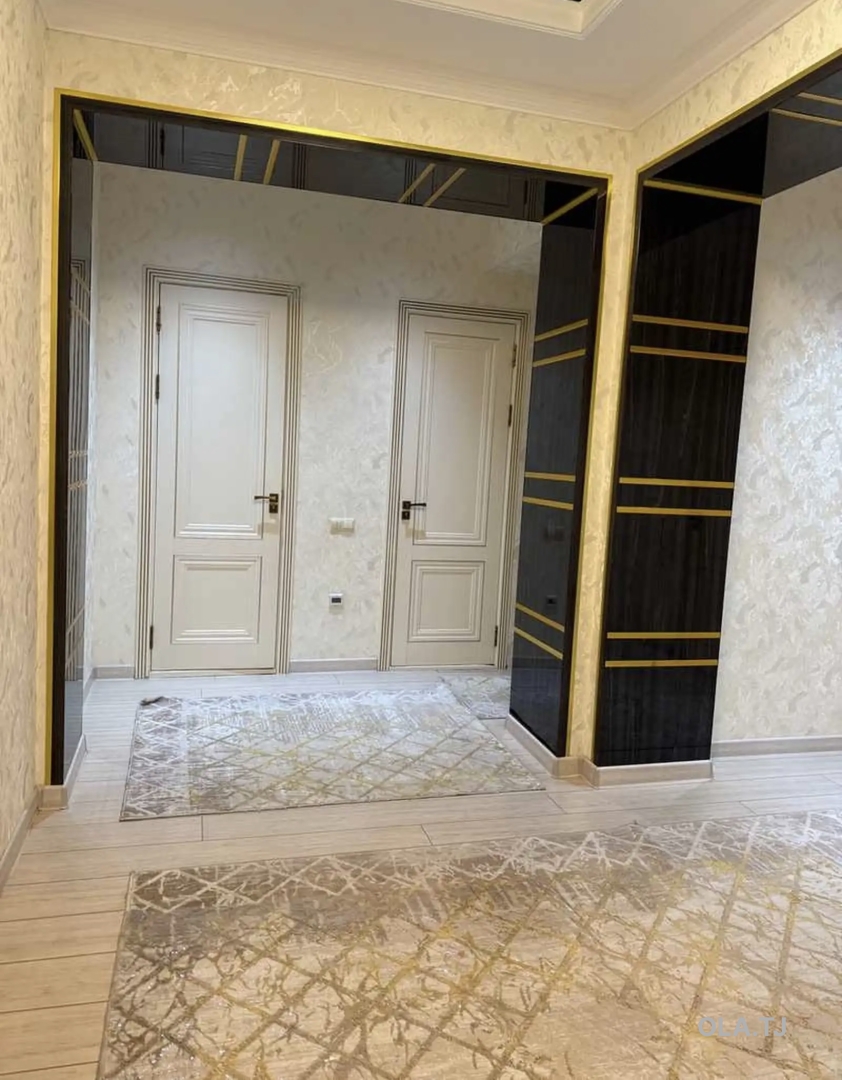 3 комнатная квартира, 14 этаж, 100 м²