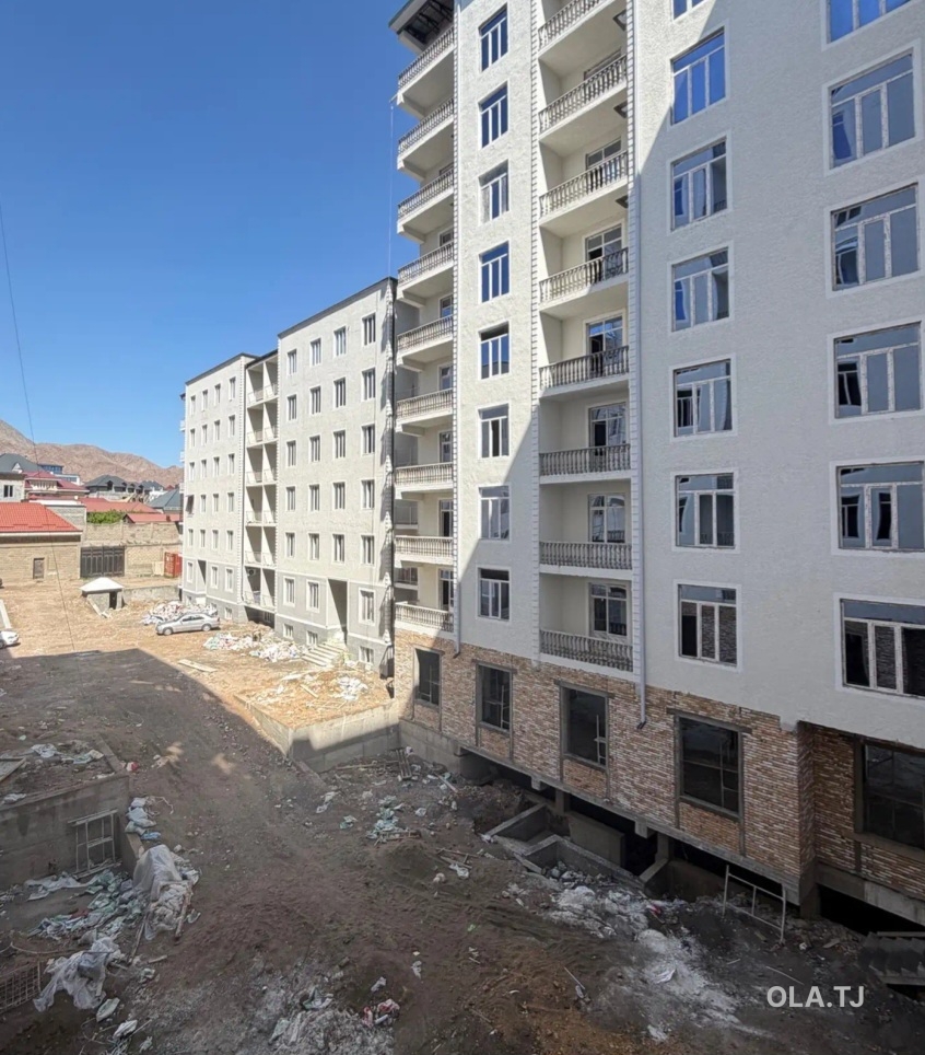 4 комнатная квартира, 8, 144 м²