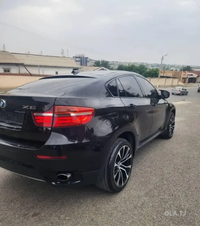 BMW X6,  2012