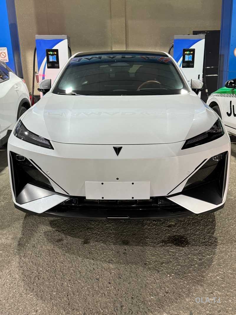 Changan Deepal L07,  2025