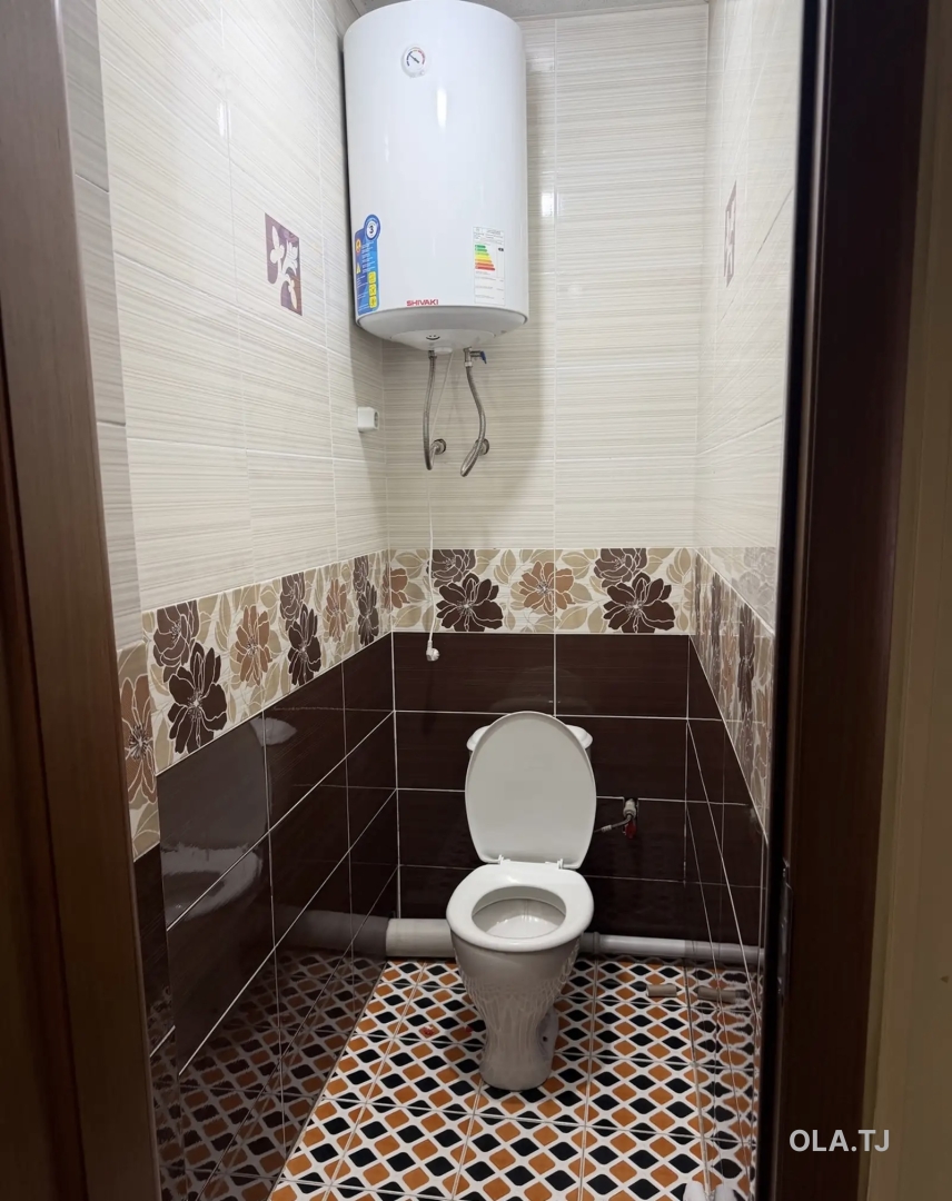 3 комнатная квартира, 6 этаж, 130 м²